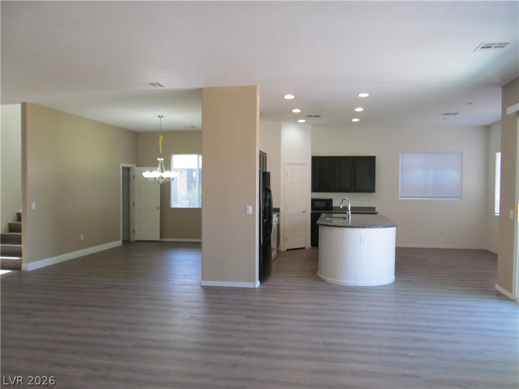 6646 YOUNG SKY Avenue
