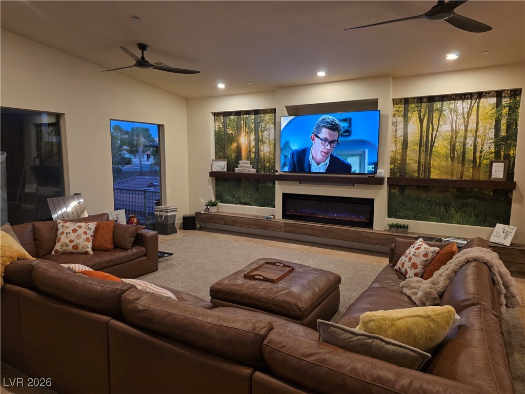 2817 High View Drive