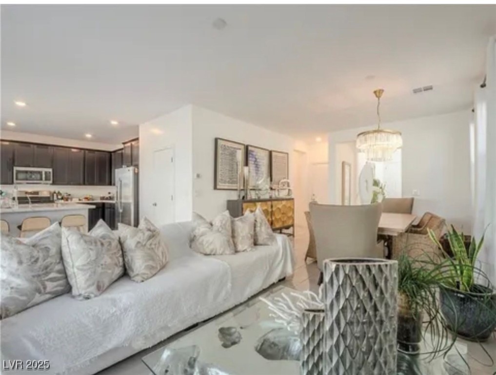 4138 Bayley Skye Avenue