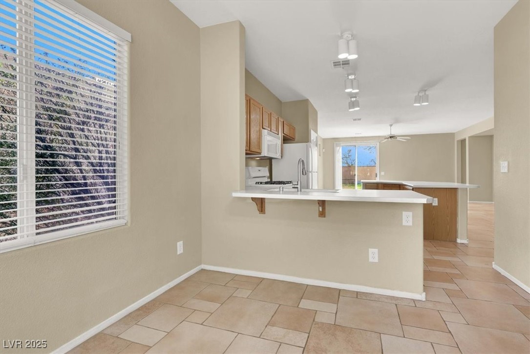 Las Vegas, Nevada 89135, United States, 3 Bedrooms Bedrooms, ,2 BathroomsBathrooms,Residential,Pending,103242