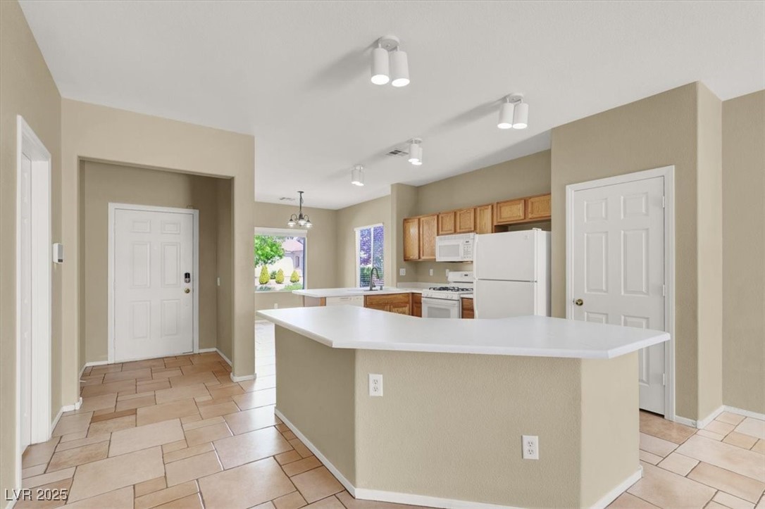 Las Vegas, Nevada 89135, United States, 3 Bedrooms Bedrooms, ,2 BathroomsBathrooms,Residential,Pending,103242