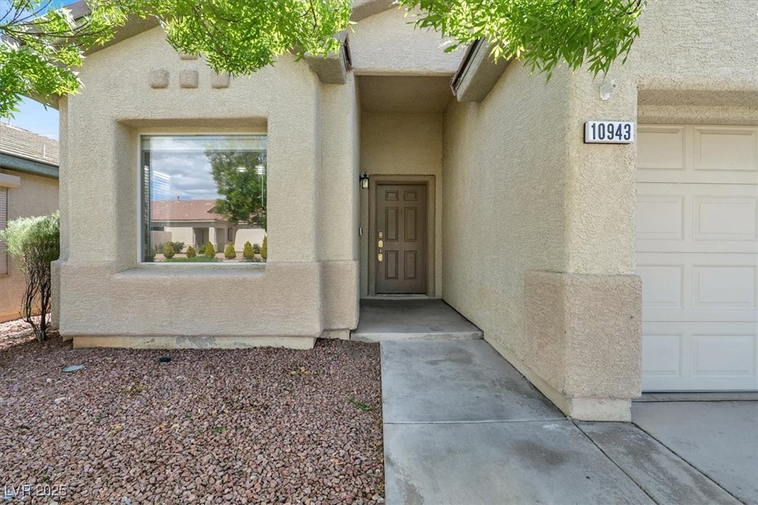 Las Vegas, Nevada 89135, United States, 3 Bedrooms Bedrooms, ,2 BathroomsBathrooms,Residential,Pending,103242