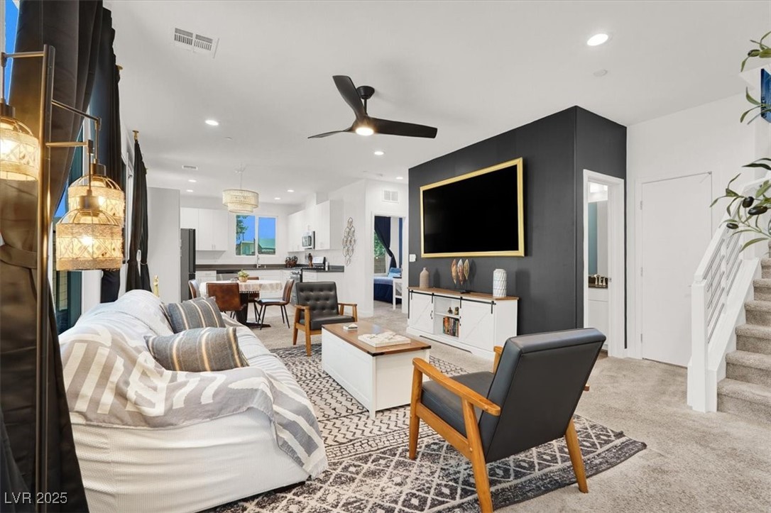 66 Chelsea Manor Court