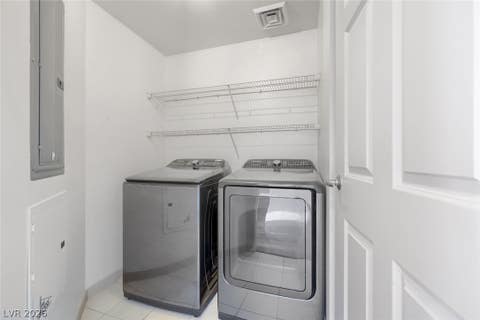 Tiny photo for 200 W Sahara Avenue #3906, Las Vegas, NV 89102 (MLS # 2795613)