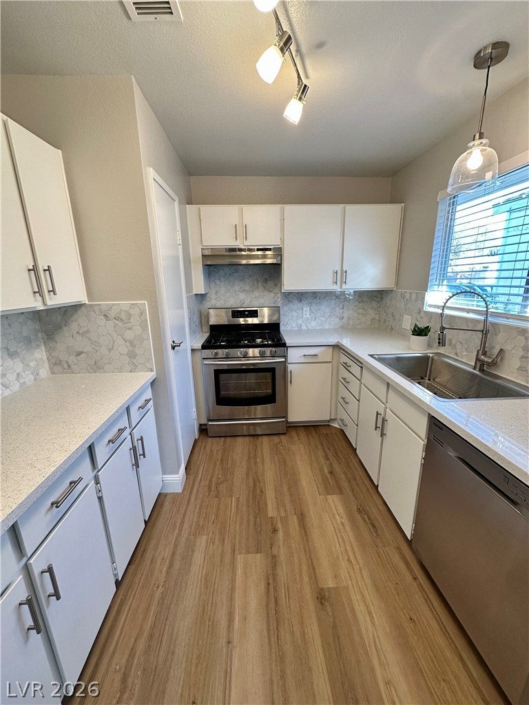 4100 Woodgreen Drive