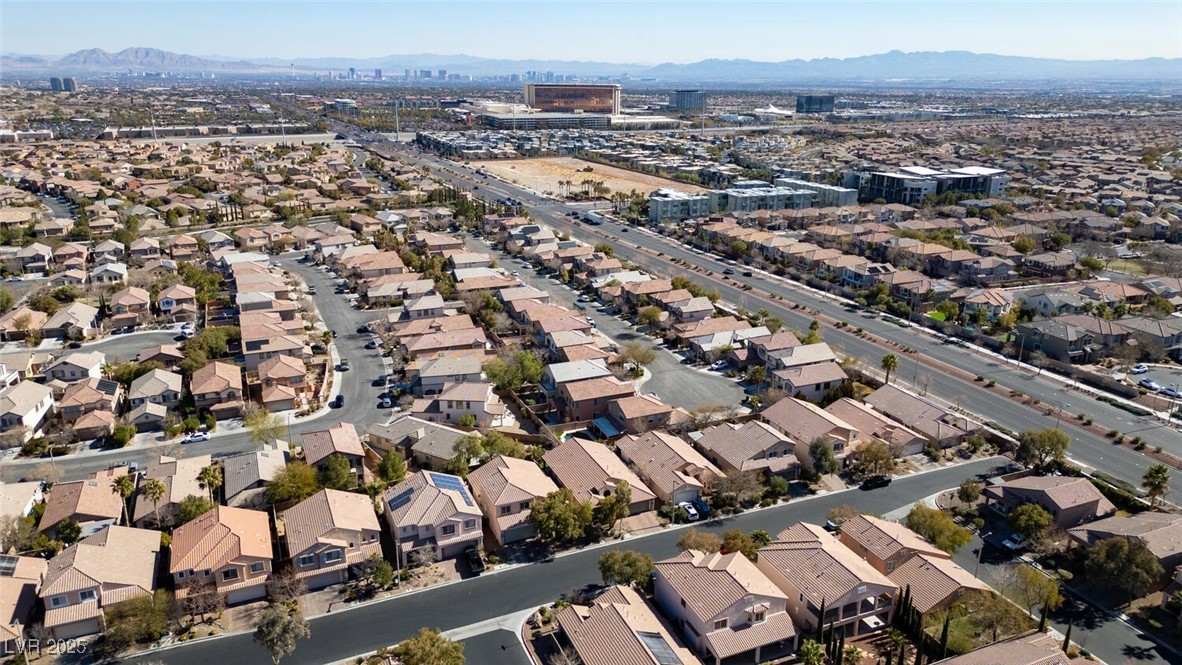 Las Vegas, Nevada 89138, United States, 3 Bedrooms Bedrooms, ,2 BathroomsBathrooms,Residential,Pending,80299