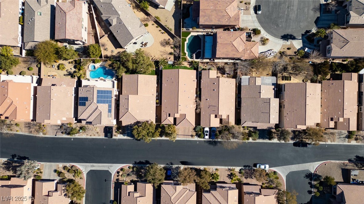 Las Vegas, Nevada 89138, United States, 3 Bedrooms Bedrooms, ,2 BathroomsBathrooms,Residential,Pending,80299