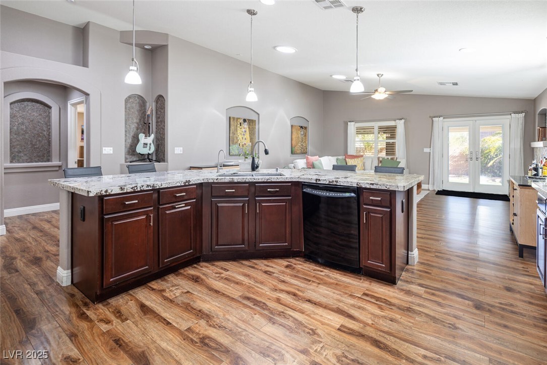 Las Vegas, Nevada 89138, United States, 3 Bedrooms Bedrooms, ,2 BathroomsBathrooms,Residential,Pending,80299