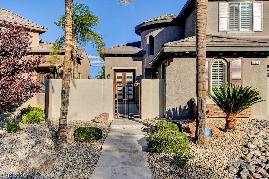 7428 ROYAL CRYSTAL Street