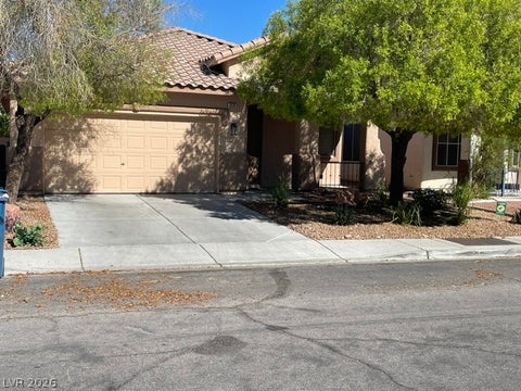 Homes For Sale - 3030 Lapis Beach Drive<br/> Las Vegas, NV 89117
