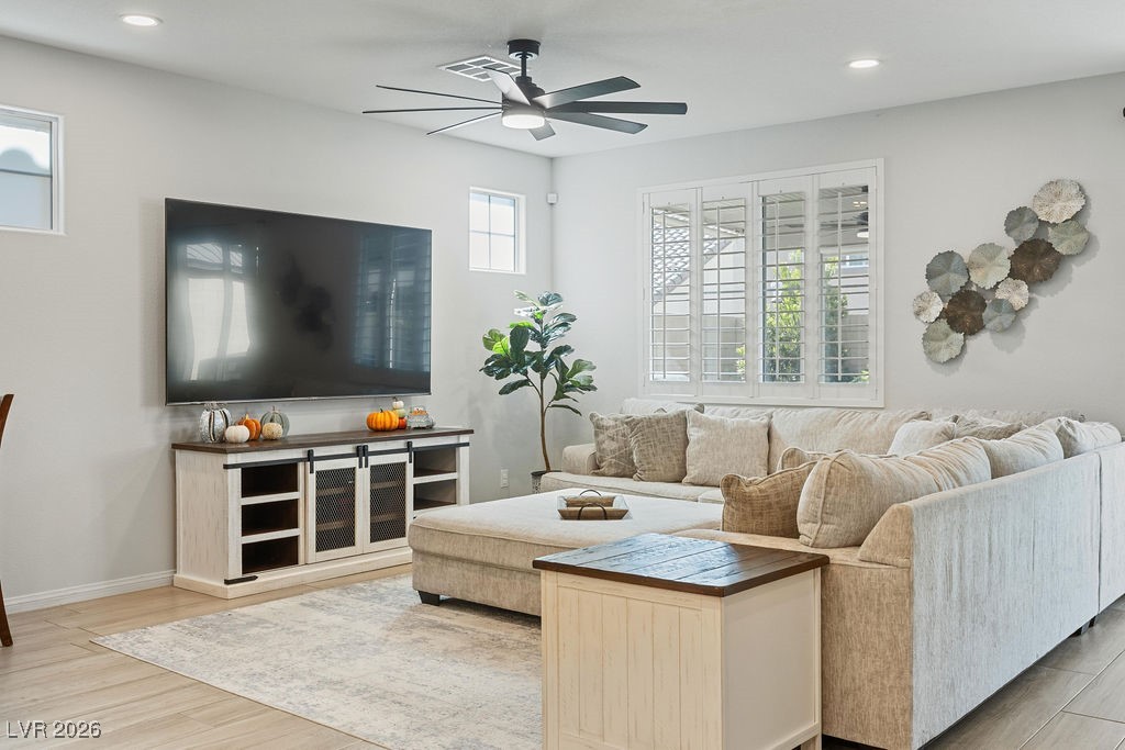 10941 Oregano Avenue