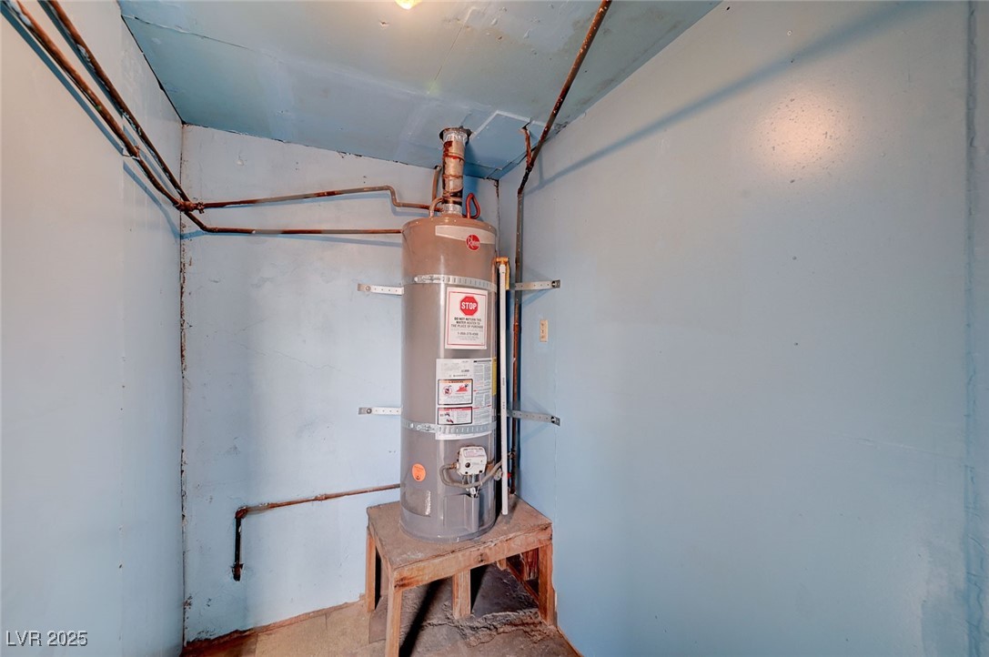 Las Vegas, Nevada 89108, United States, 4 Bedrooms Bedrooms, ,2 BathroomsBathrooms,Residential,Active,93368