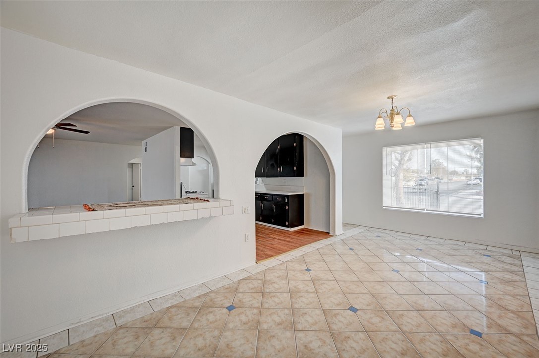 Las Vegas, Nevada 89108, United States, 4 Bedrooms Bedrooms, ,2 BathroomsBathrooms,Residential,Active,93368