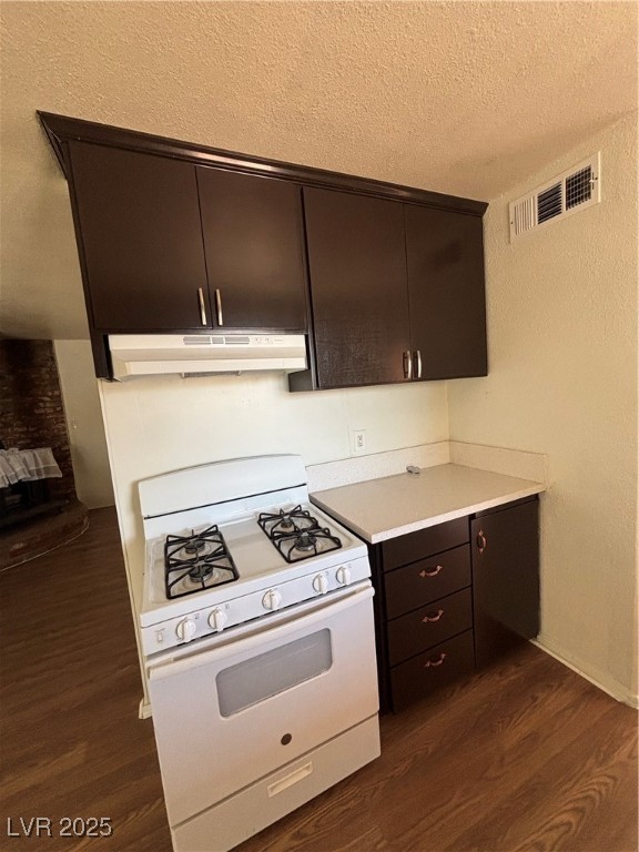 Las Vegas, Nevada 89108, United States, 4 Bedrooms Bedrooms, ,2 BathroomsBathrooms,Residential,Active,93368