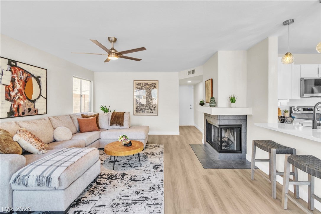 322 Redondo Street