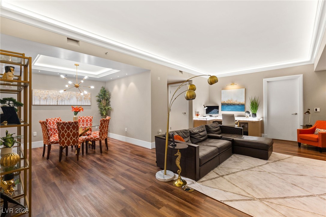 2700 Las Vegas Boulevard 3705