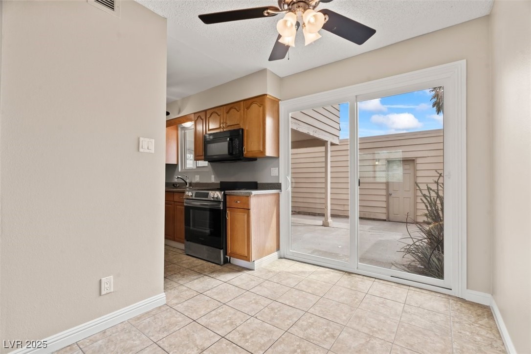 4920 Larkspur Street, Las Vegas, Nevada image 5