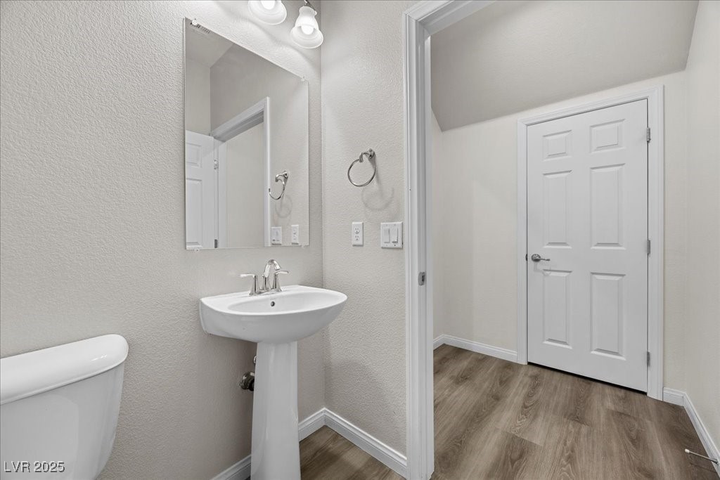 Henderson, Nevada 89011, United States, 3 Bedrooms Bedrooms, ,2 BathroomsBathrooms,Residential,Active,241587