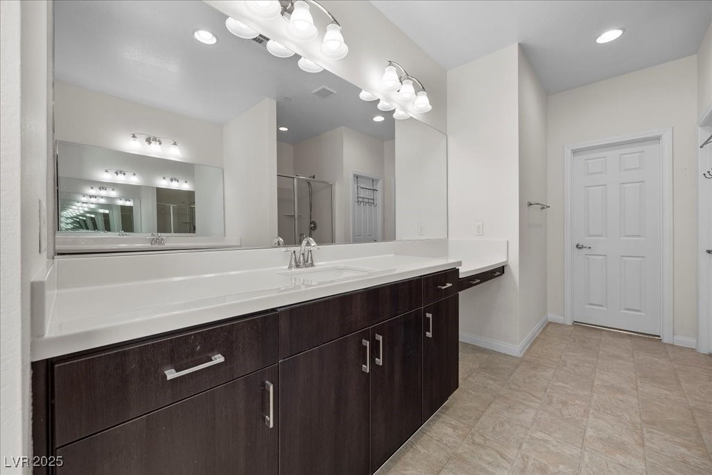 Henderson, Nevada 89011, United States, 3 Bedrooms Bedrooms, ,2 BathroomsBathrooms,Residential,Active,241587