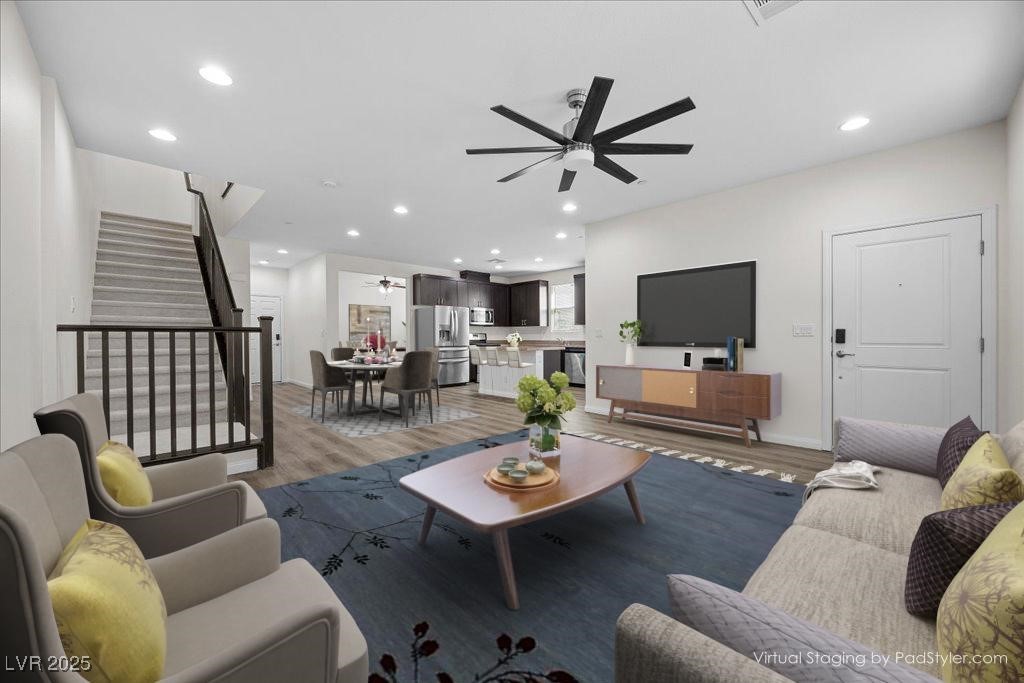 Henderson, Nevada 89011, United States, 3 Bedrooms Bedrooms, ,2 BathroomsBathrooms,Residential,Active,241587