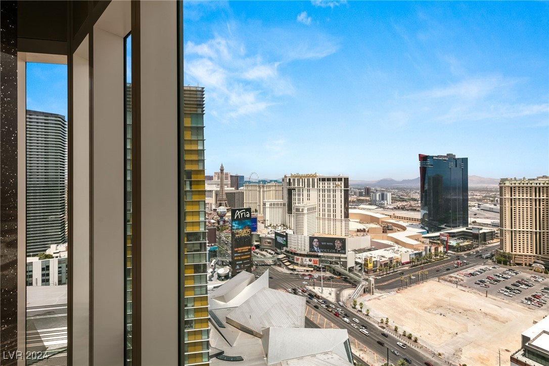 Las Vegas, Nevada 89158, United States, 2 Bedrooms Bedrooms, ,3 BathroomsBathrooms,Residential,Active,35383