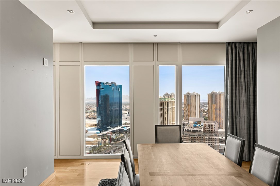 Las Vegas, Nevada 89158, United States, 2 Bedrooms Bedrooms, ,3 BathroomsBathrooms,Residential,Active,35383