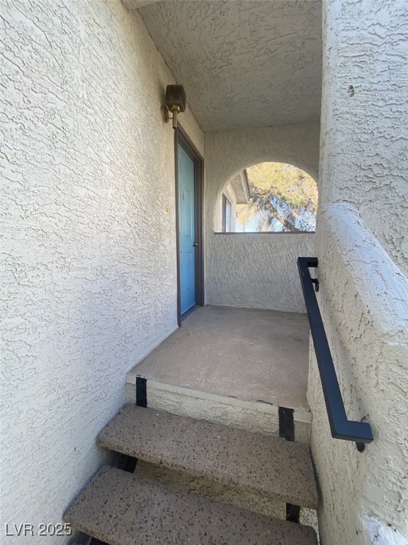 Las Vegas, Nevada 89146, United States, 2 Bedrooms Bedrooms, ,2 BathroomsBathrooms,Residential,Active,78958