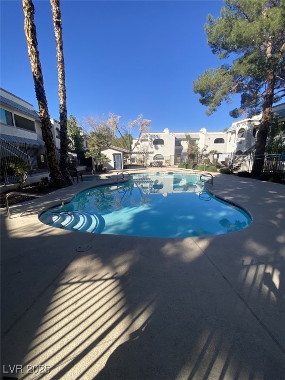 Las Vegas, Nevada 89146, United States, 2 Bedrooms Bedrooms, ,2 BathroomsBathrooms,Residential,Active,78958