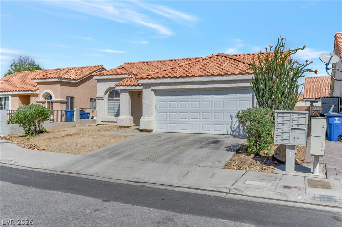 4576 Coral Silk Court