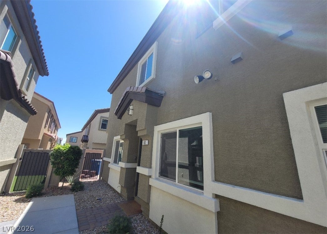 4645 Fuchsia Nights Avenue 103