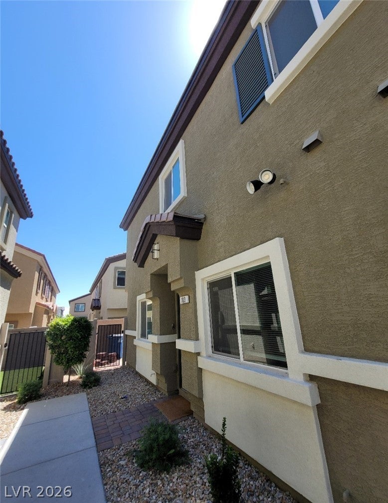 4645 Fuchsia Nights Avenue 103