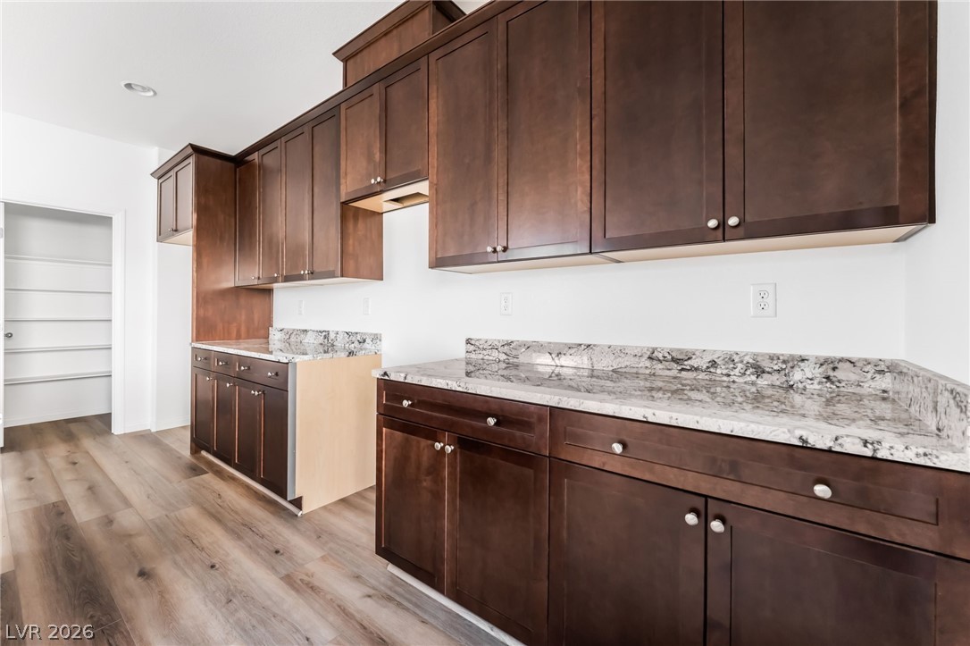 4255 Galaxy Gaze Avenue