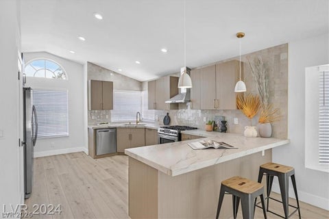 Homes For Rent - 8 Barton Spring Circle<br/> Henderson, NV 89074
