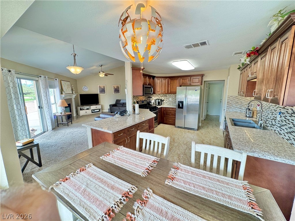 7237 VISTA BONITA Drive