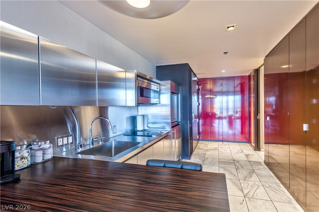 4381 W Flamingo Road 3507