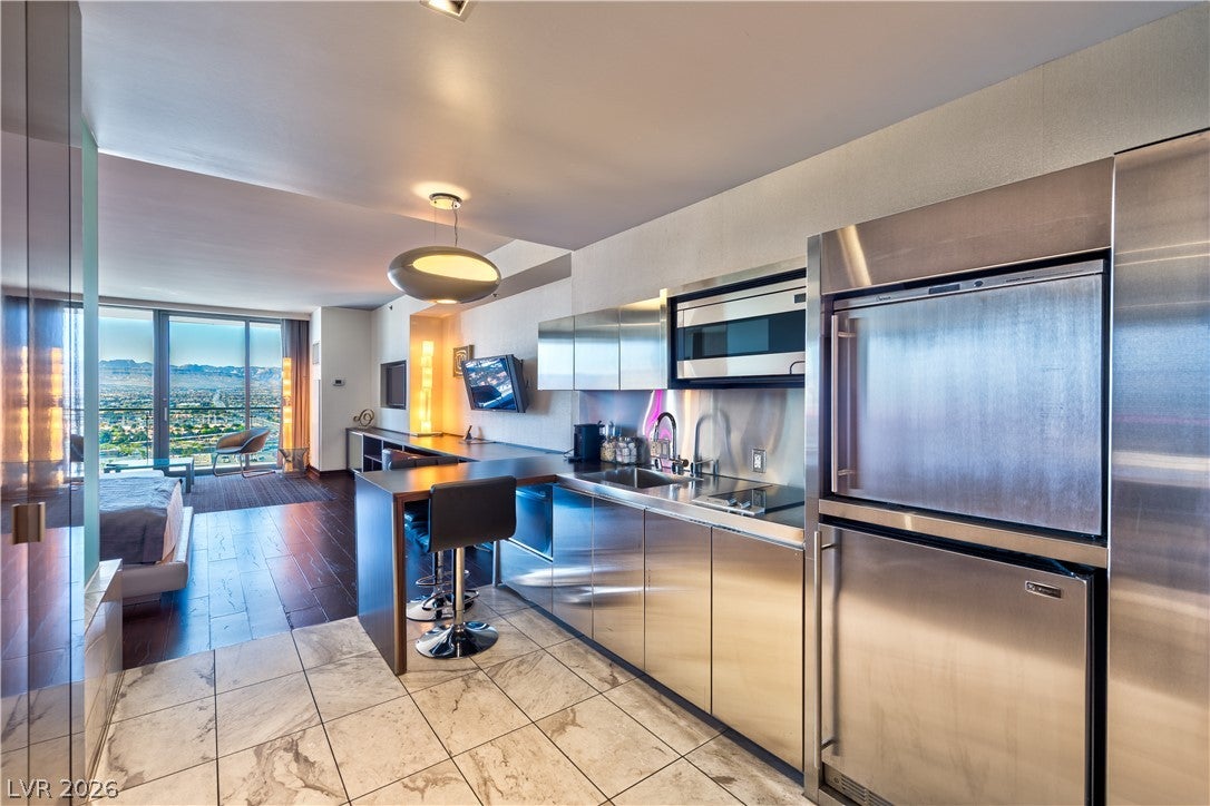4381 W Flamingo Road 3507