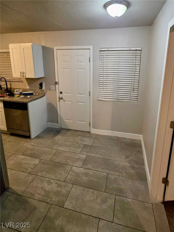 2624 E Brooks Avenue