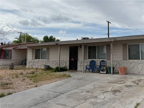 2624 E Brooks Avenue North Las Vegas NV 89030