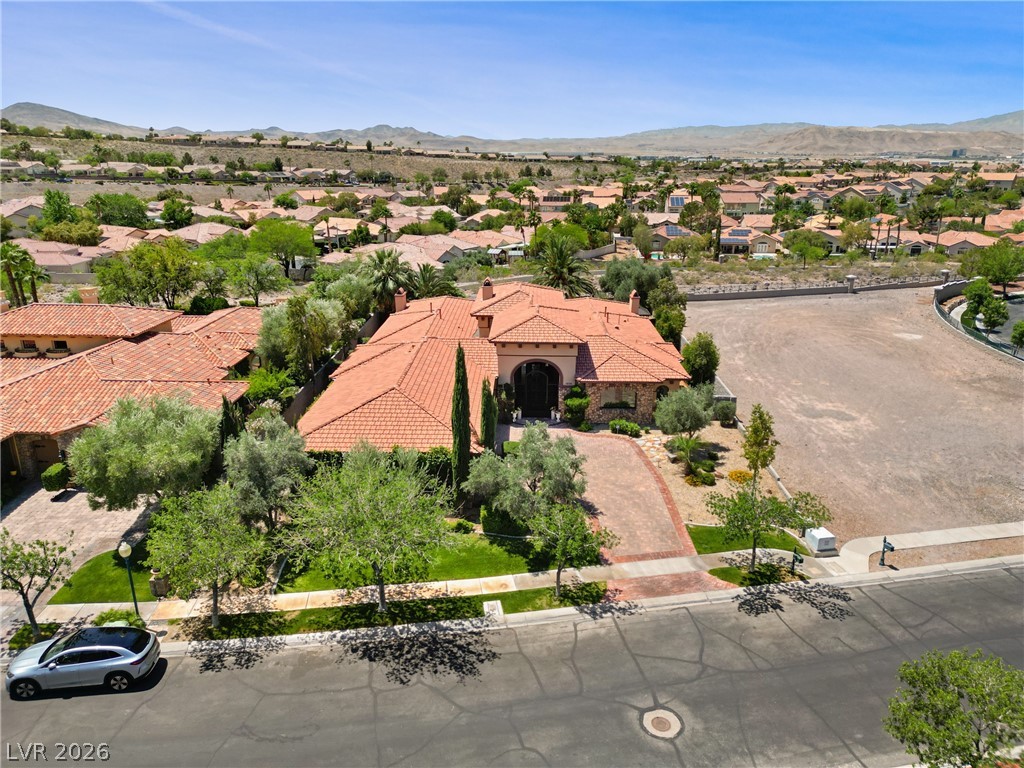1369 Opal Valley Street