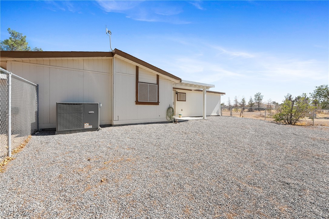 861 E Clementine Street, Pahrump, Nevada image 37