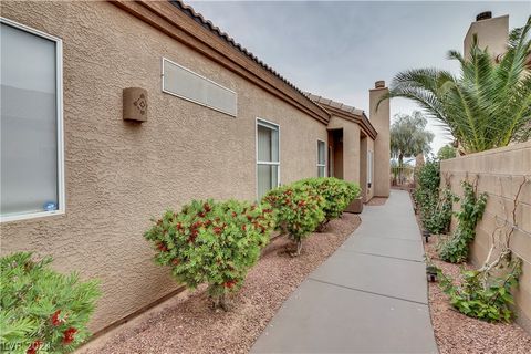 Single Family Residence in Laughlin NV 1233 Country Club Drive 37.jpg