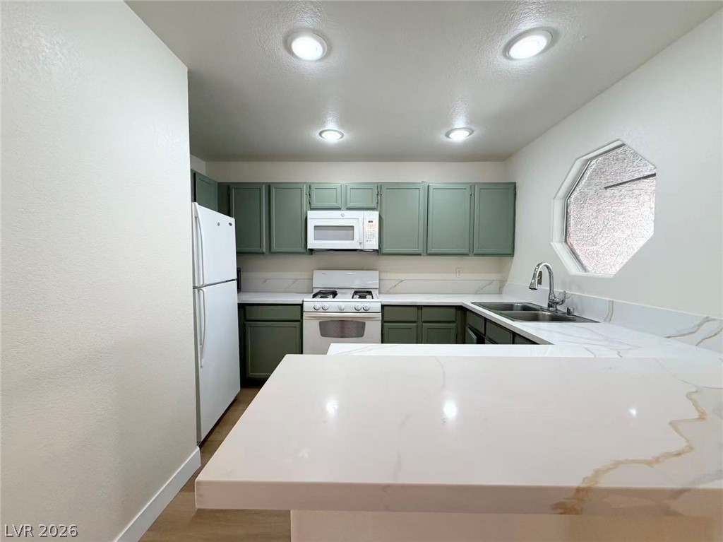 5010 S Rainbow Boulevard 203