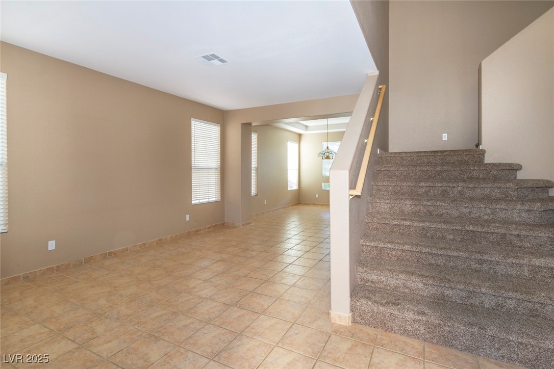 2121 Whitebirch Lane