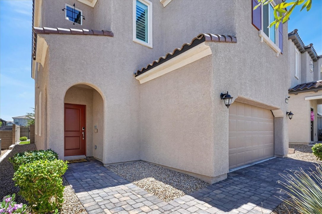 9973 Topaz Peak Court