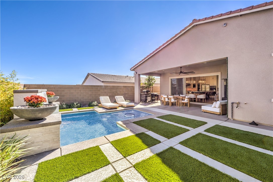 Properties 1 11628 Peregrine Point Court