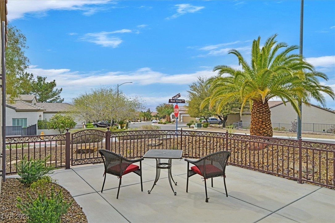 2429 Wisconsin Dells Drive, Henderson, Nevada image 3