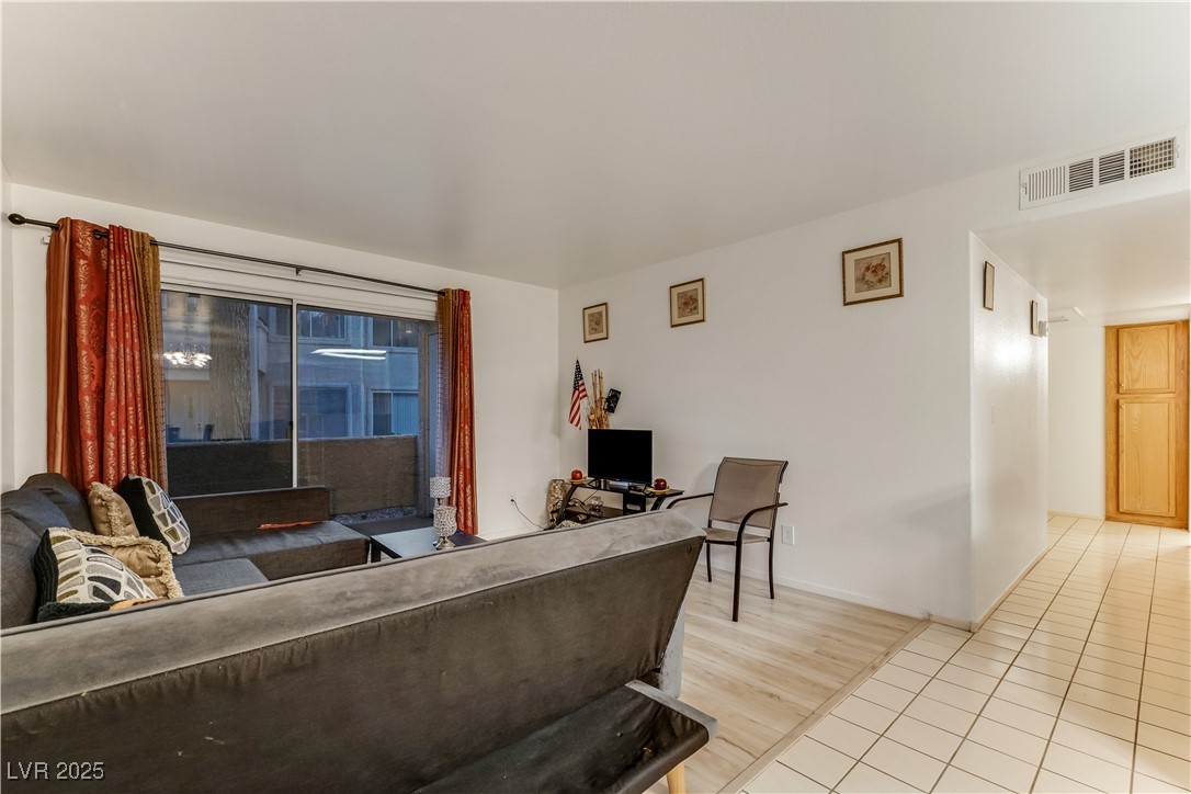 5206 Mandalay Springs Drive 103