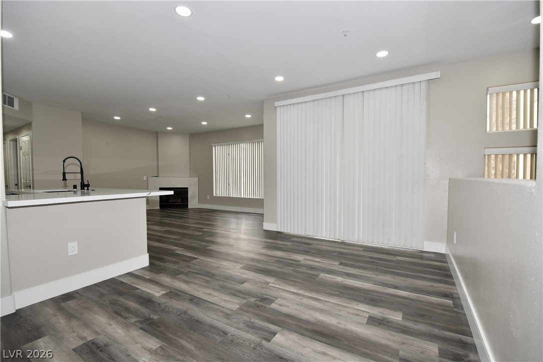 7173 S Durango Drive 203