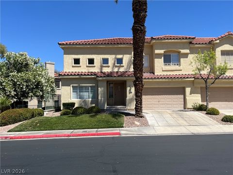 Property photo of 32 Blue Bench Lane, Henderson, NV 89012