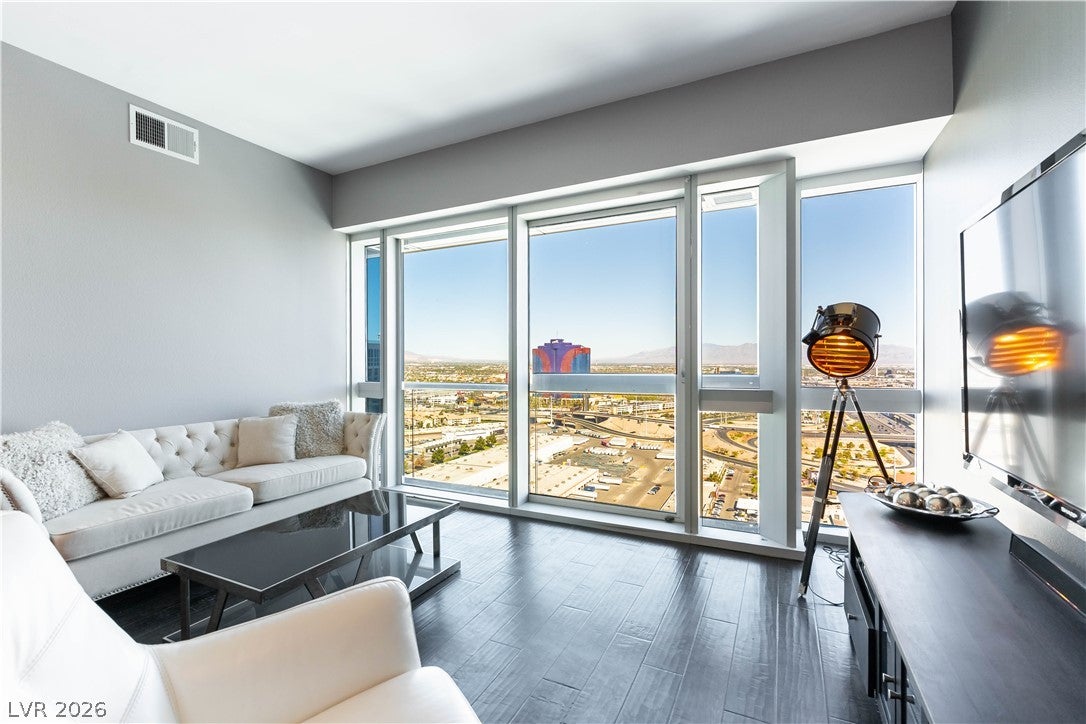 4471 Dean Martin Drive 3002